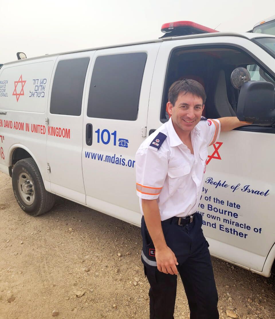 A volunteer first responder for the past 34 years, F5 employee Zvi Tibber has responded to thousands of emergencies in the Tel Aviv area and beyond. A volunteer first responder for the past 34 years, F5 employee Zvi Tibber has responded to thousands of emergencies in the Tel Aviv area and beyond.