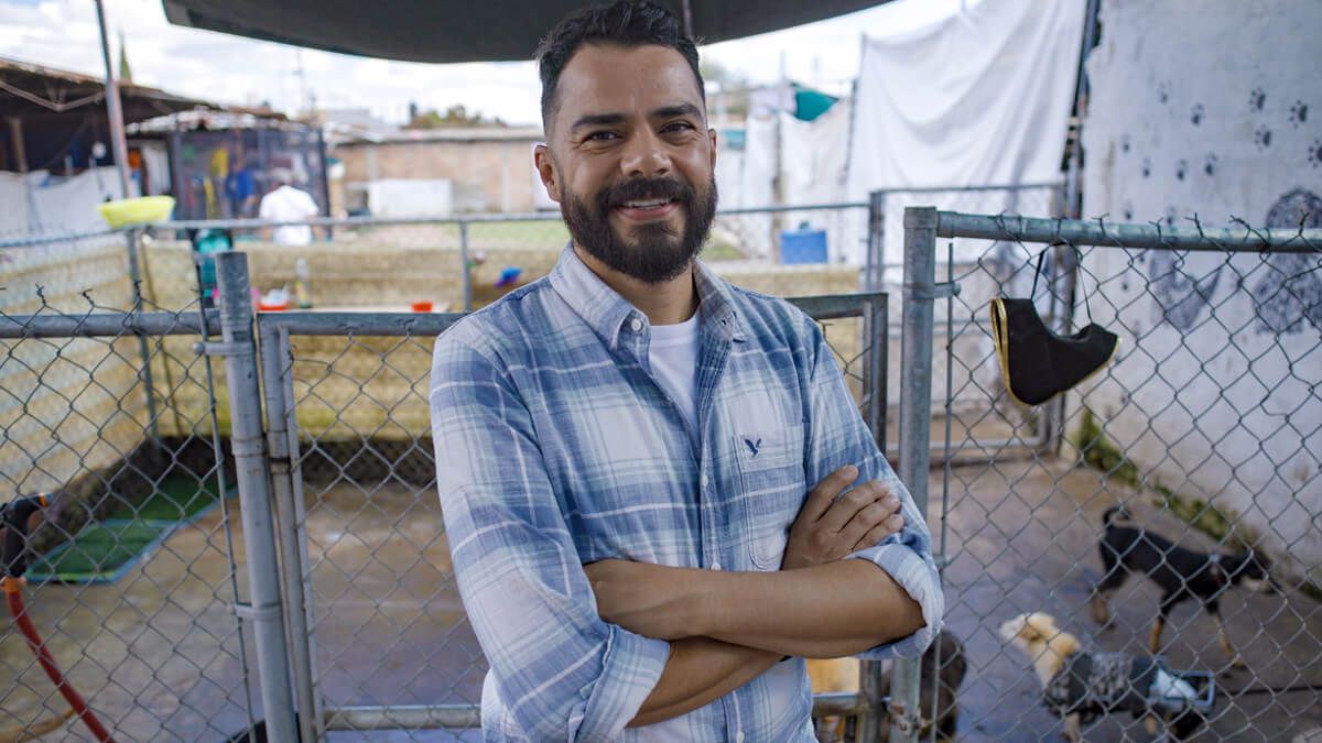 F5er Edgar Ramos secures donations to buy food and medicine for rescued dogs at five shelters in the Guadalajara metropolitan area. F5er Edgar Ramos secures donations to buy food and medicine for rescued dogs at five shelters in the Guadalajara metropolitan area.